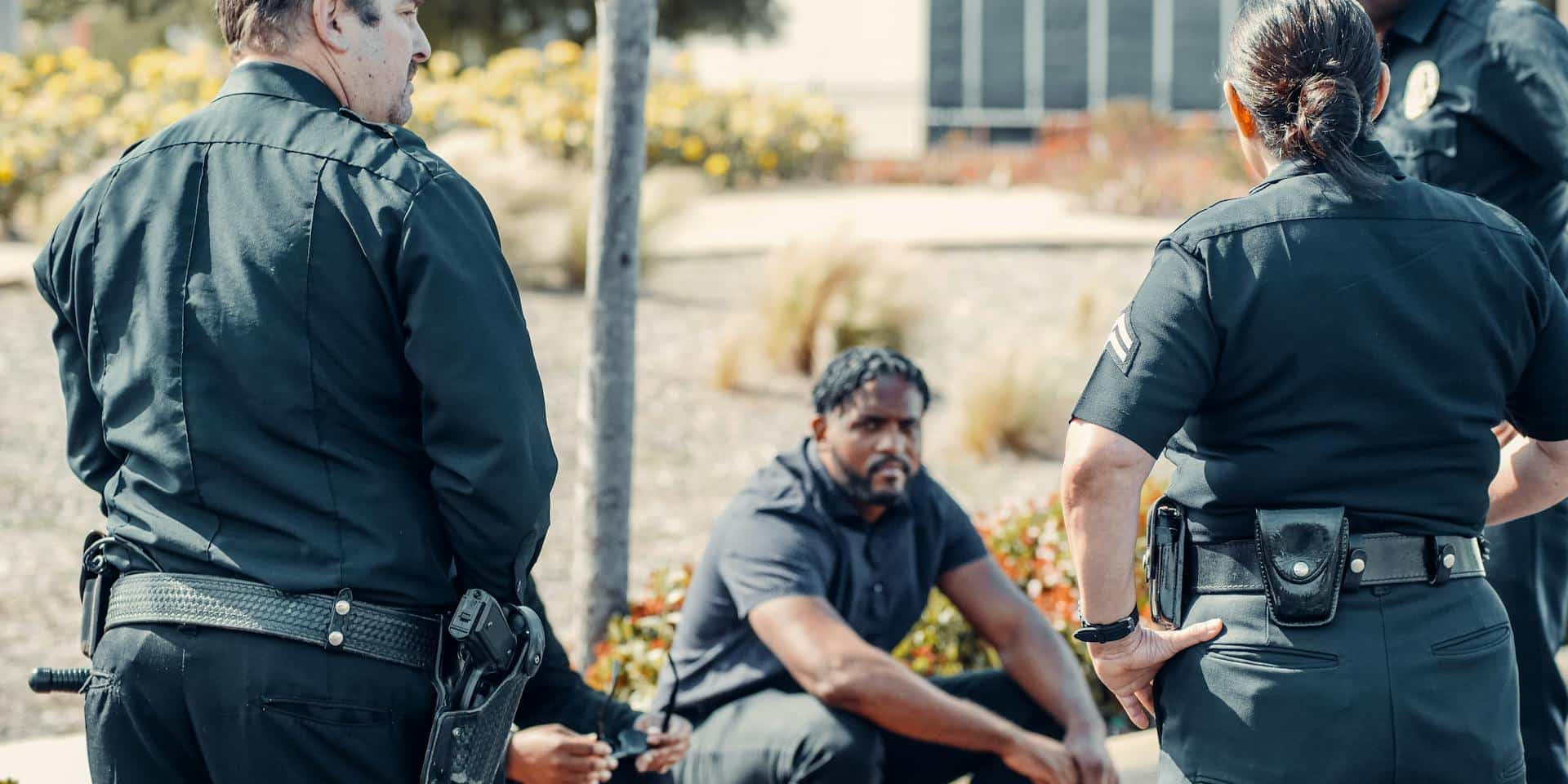 Do You Have to Give Your Name & Address to Police in Australia?