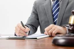 Can I Represent Myself in Court? Understanding Criminal Law