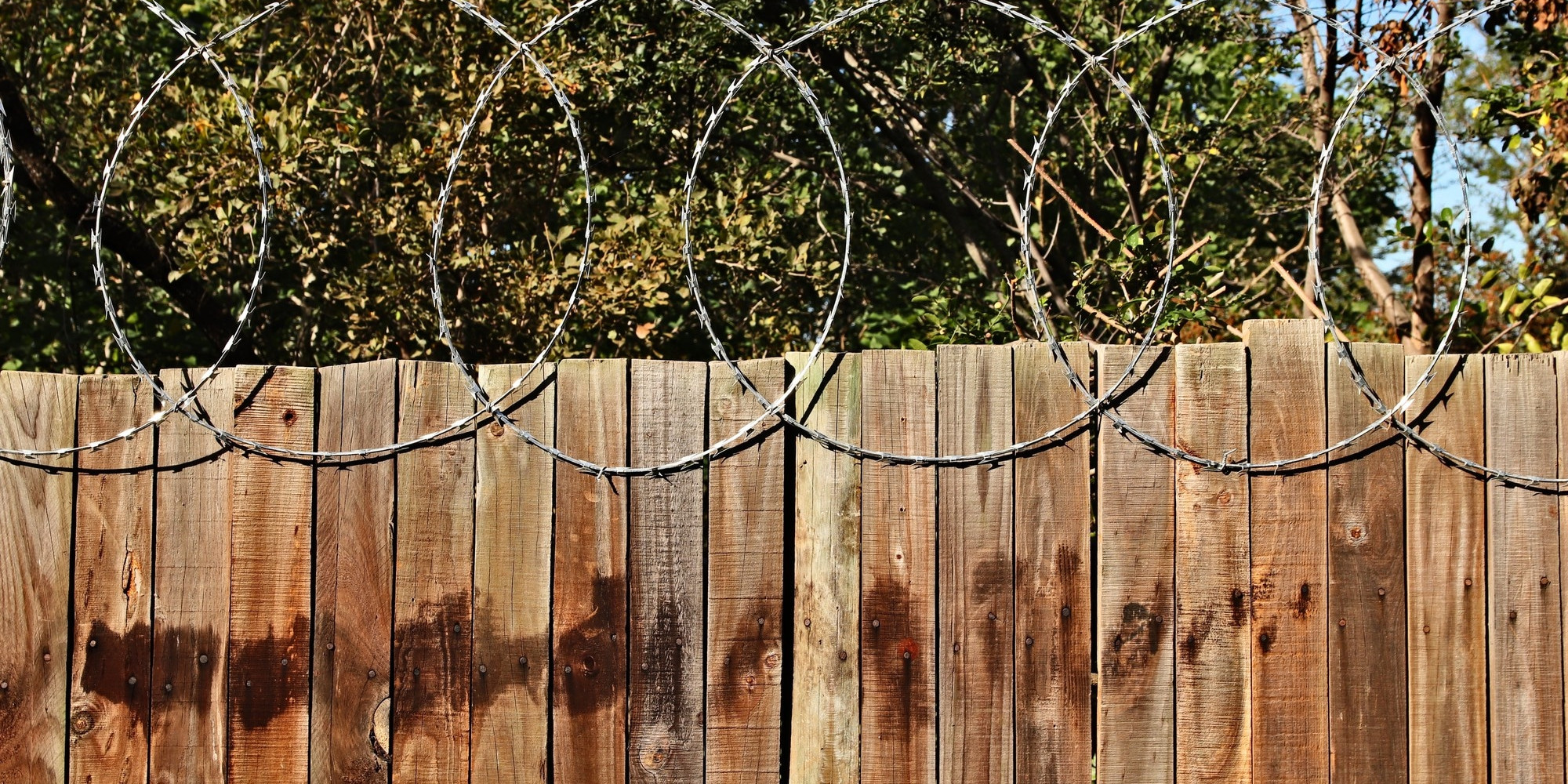 How to Resolve Fencing and Boundary Disputes in Australia