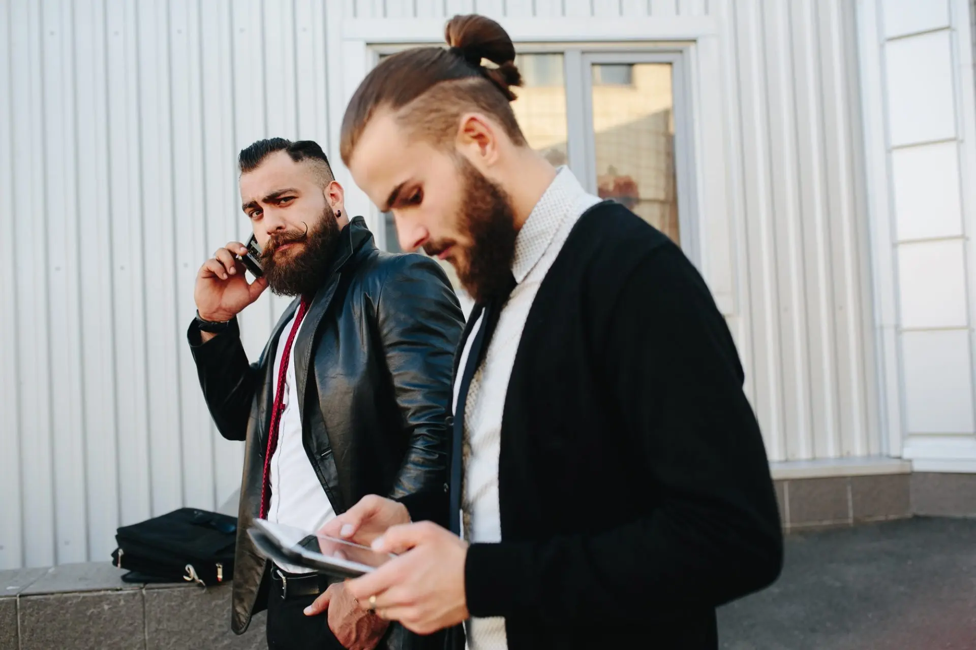 How to Spot and Avoid Financial Scams Legally